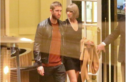 taylor swift tay trong tay voi ban trai trong khach san xoa bo tin don chia tay
