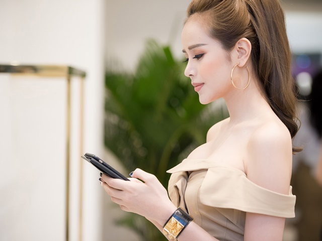 sella truong du su kien