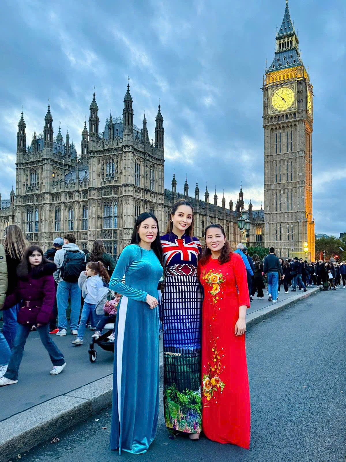 saigon louistous 31 12 16