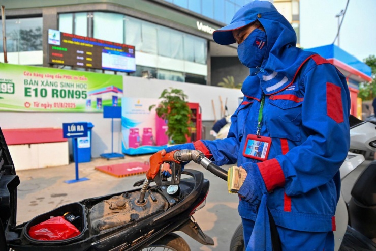 Từ 1/6/2026 cả nước dùng một loại xăng mới, người đi ô tô, xe máy cần đặc biệt lưu ý chi tiết này