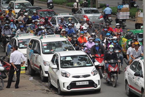 1 khai tu xe may
