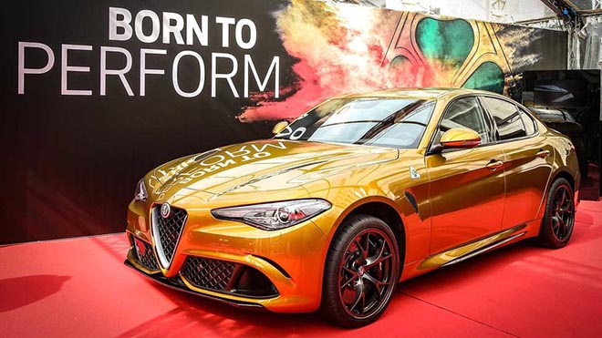 Can canh Alfa Romeo Giulia mau son Ochre la mat va sang chanh tapchithoidai