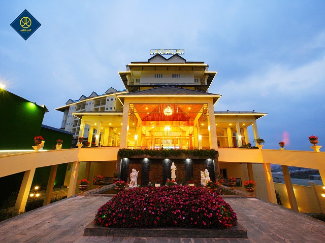 khach san ladalat 1