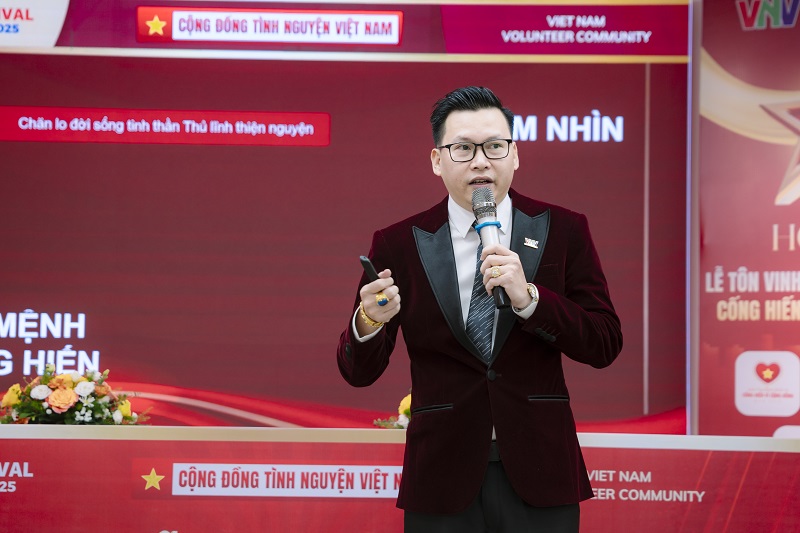 Ông Đỗ Văn Dệ - Chủ tịch Cộng đồng Tình nguyện Việt Nam chia sẻ thông điệp truyền cảm hứng về hành trình kiến tạo giá trị và lan tỏa trách nhiệm xã hội trong cộng đồng thiện nguyện Việt Nam