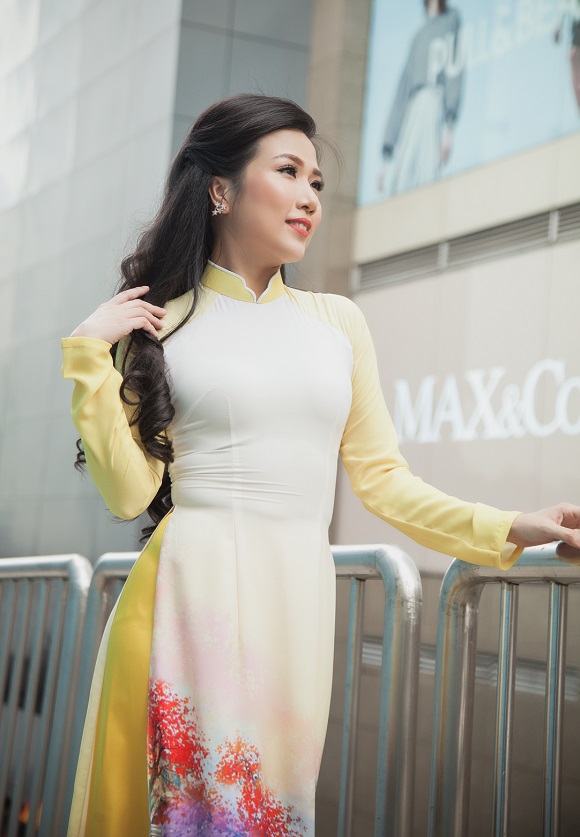 ve dep thuan khiet cua dien vien thuy duong tapchithoidai3