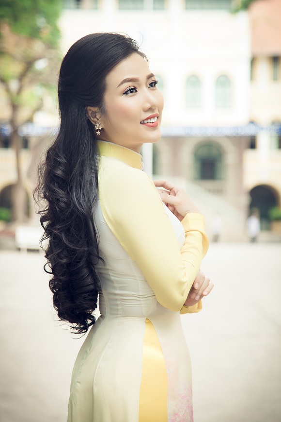 ve dep thuan khiet cua dien vien thuy duong tapchithoidai7