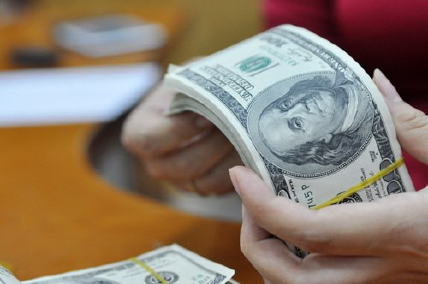 DONG USD