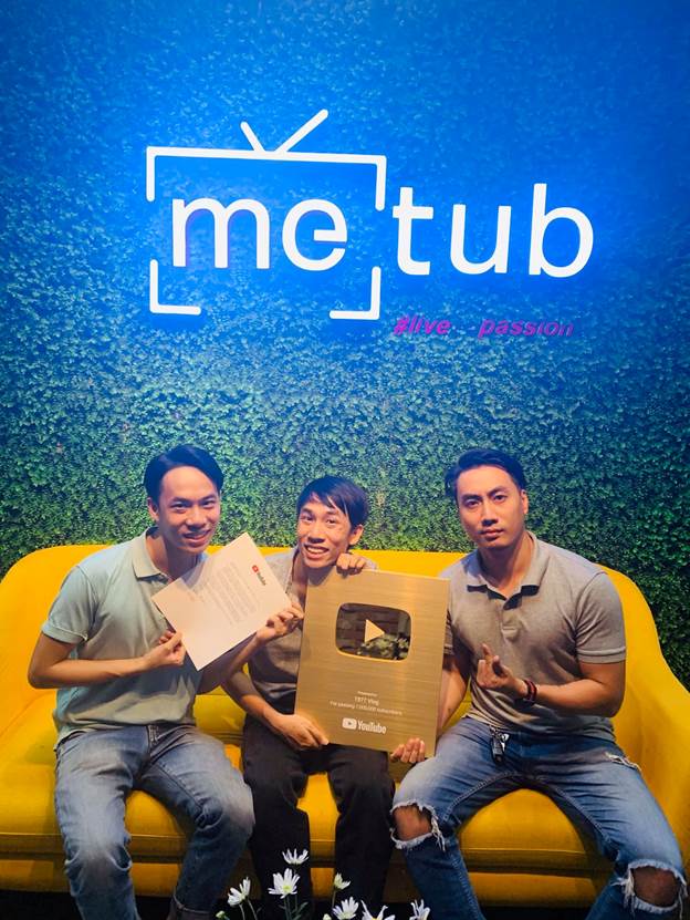PHAM HOANG HUY YouTube TAPCHITHOIDAI 4