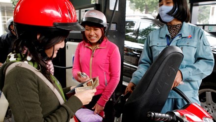 Gia xang dau the gioi giam trong nuoc van ngat nguong toancanhbaochi.net