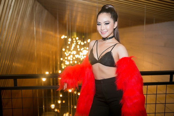 luong bich huu gay tranh cai khi dien noi y tren tham do