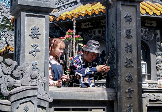 tan beo khoi my cap doi ba dao nhat lang dien anh viet.9