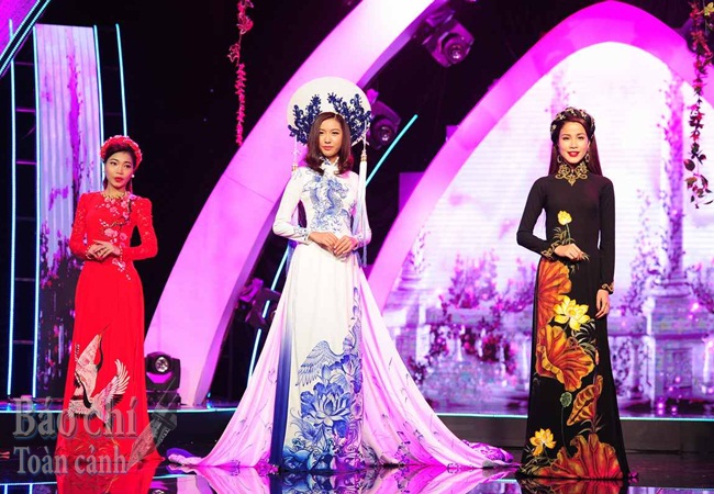 a hau thuy van