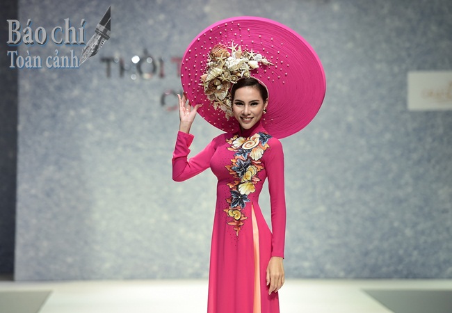 le quyen bst song bien thoi trang cuoc song