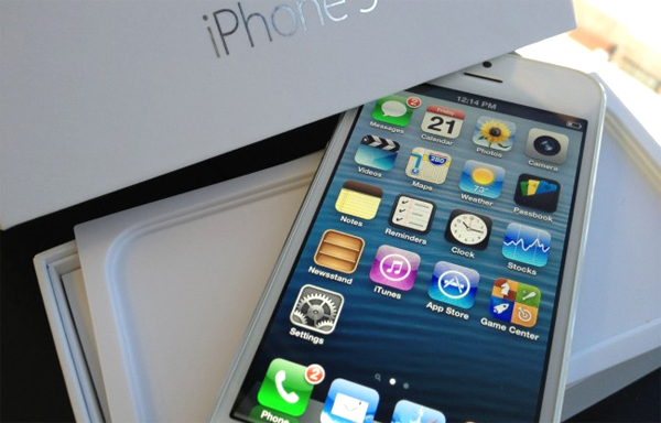 iphone 5e co the ra mat vao thang 3 toancanhbaochi.net