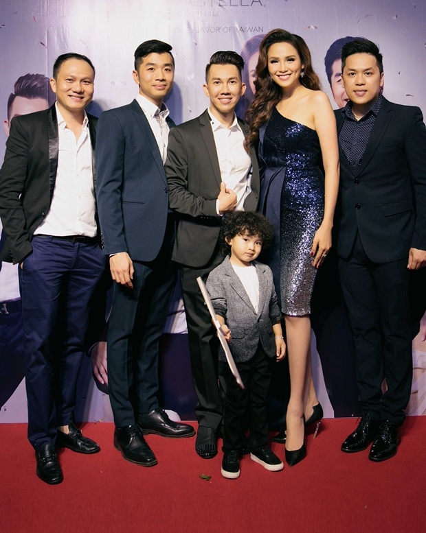 le castella khai truong chi nhanh thu 2 vanhoadoanhnhan 2