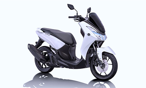 Yamaha LEXi 2018 1