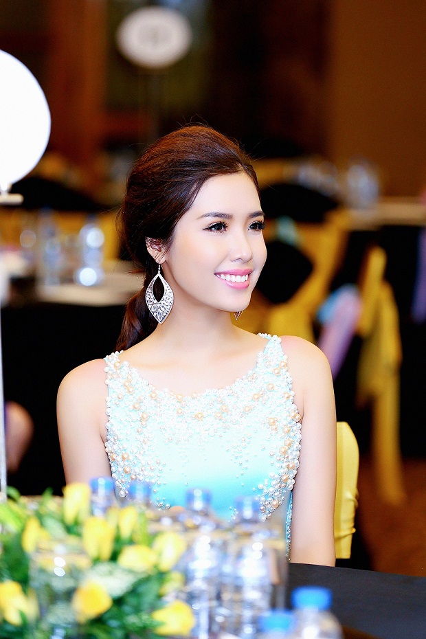 a hau khanh phuong 6