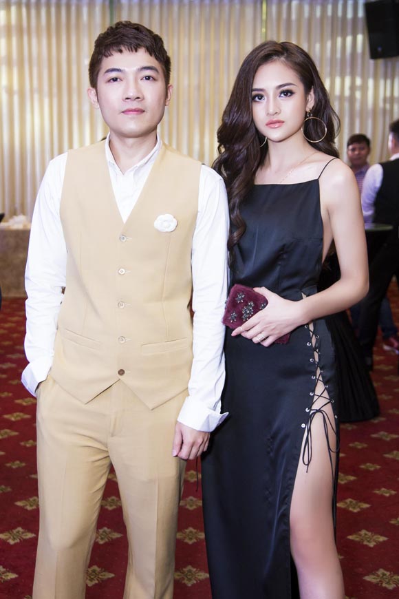 thuy anh tapchithoidai 3