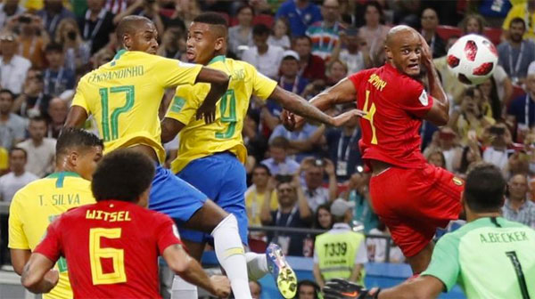 cau thu brazil bi doa giet