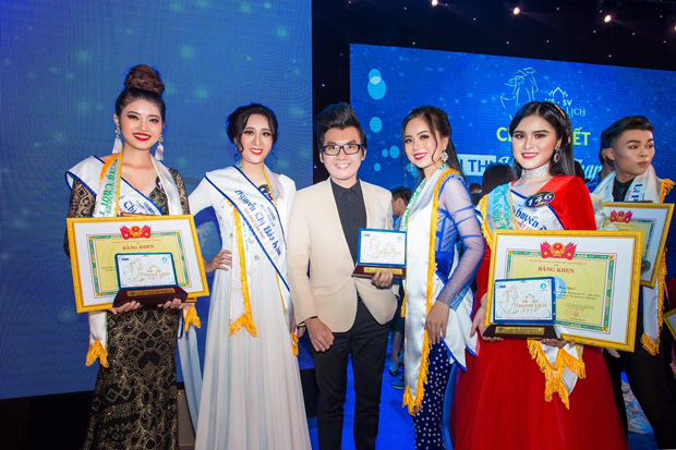 ky quoc dat ck hssv thanh lich tapchithoidai 13