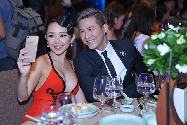 ton vinh pops 18