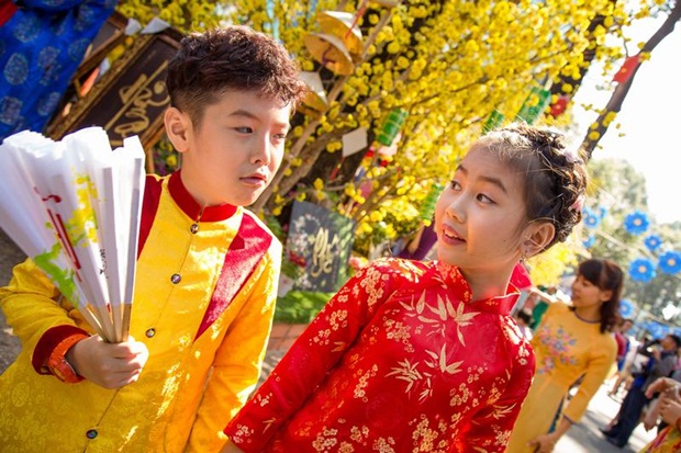 ben lee ao dai xuan 4