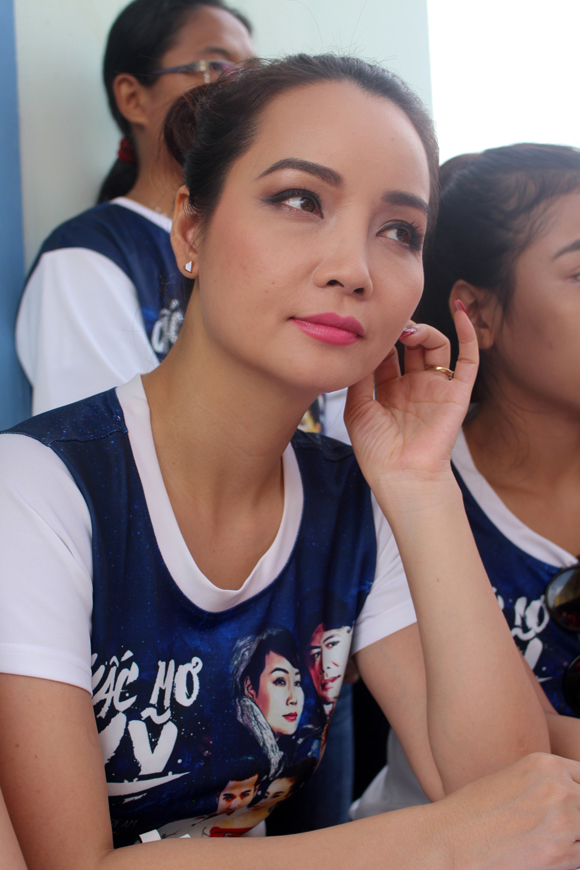 mai thu huyen lam tu thien kndn 2