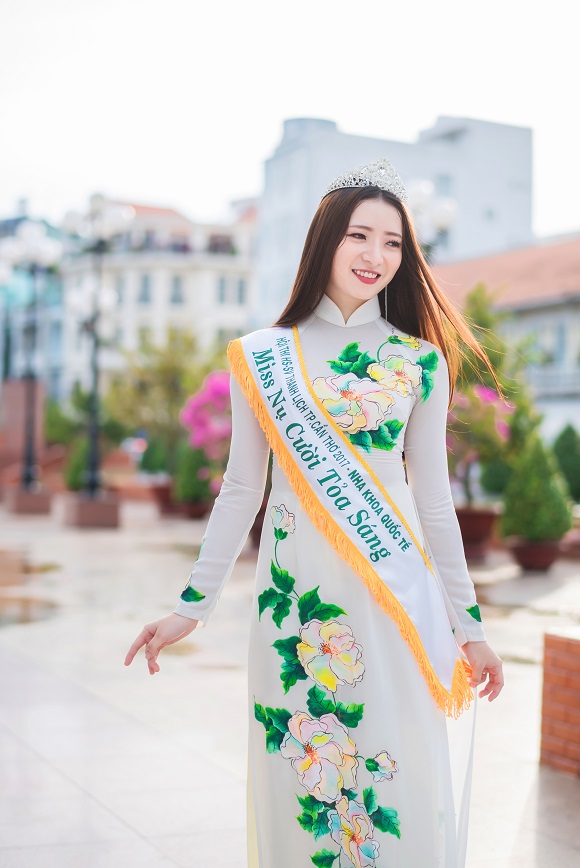 nguyen nhat thao tapchithoidai 2