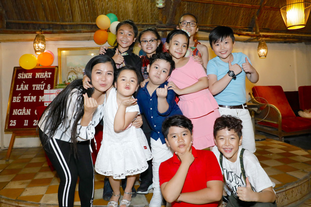 sinh nhat ngan chi tapchithoidai 12