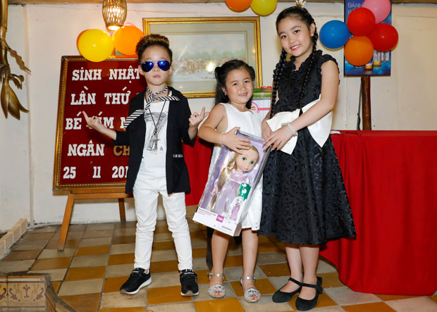 sinh nhat ngan chi tapchithoidai 4