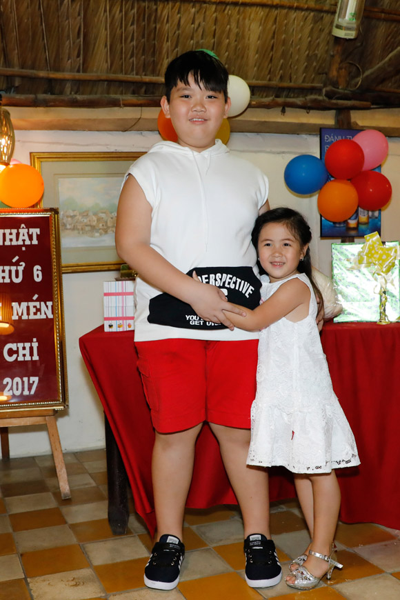 sinh nhat ngan chi tapchithoidai 5