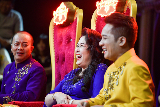 giam khao TLTT tap2 tapchithoidai