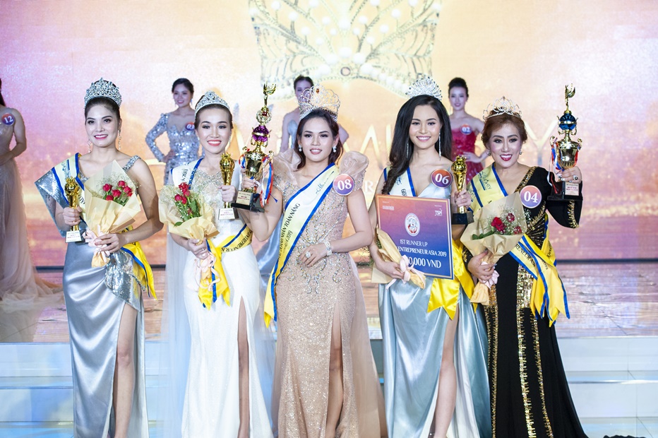 hoa hau doanh nhan toan nang chau a mua 2 tapchithoidai