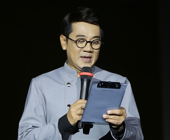 hon viet va ao dai wshowbiz 11