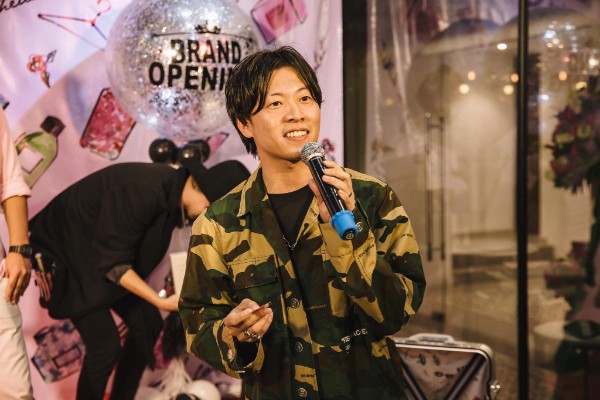 nguyen hoang tu nguoi sang lap ete
