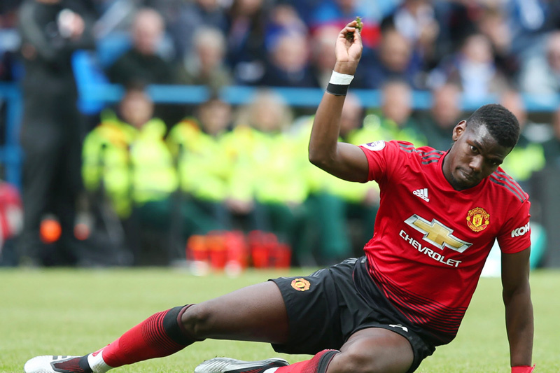 phong thay do mu noi song nhieu cau thu doi ban pogba