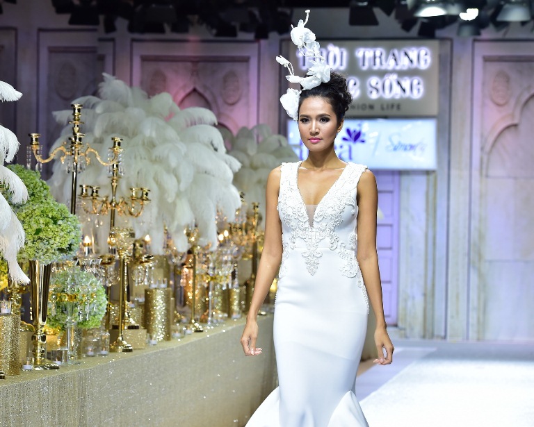 thach quanh di