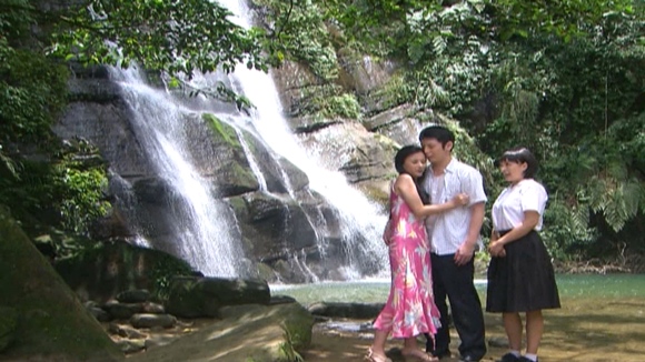 tien co chuyen the ngha tapchithoidai 2