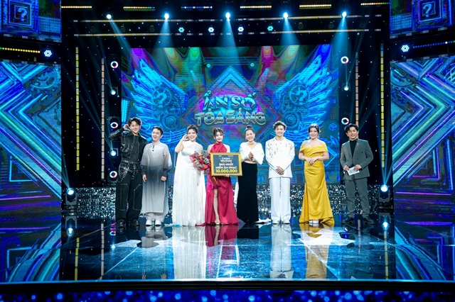 Huỳnh Trúc chinh phục Xuân Nghi khi hóa thành nàng công chúa với 'Chơi vơi'