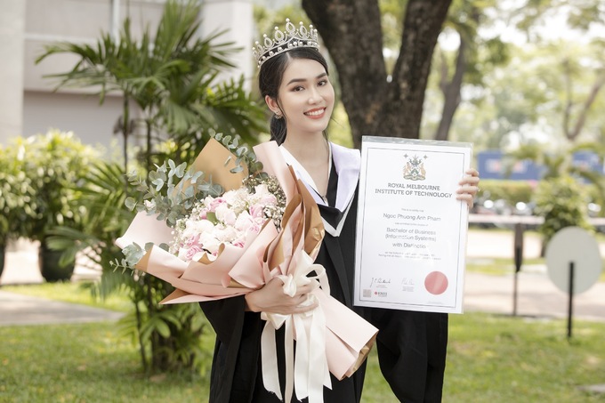 Phuong Anh hoa hau hoc gioi