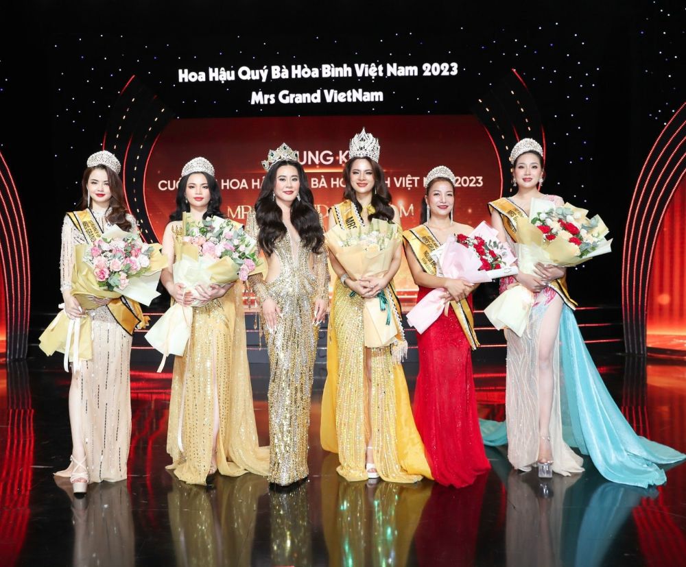 a hau 3 hoa hau hoa binh