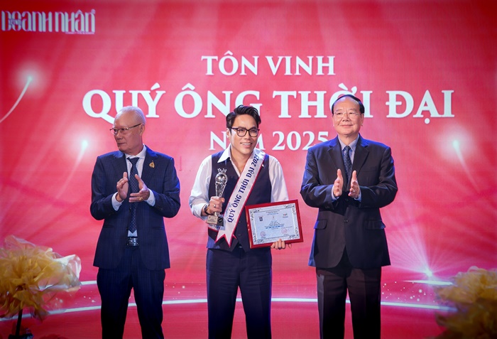 hoang vu quy ong thoi dai 6 5 25 9