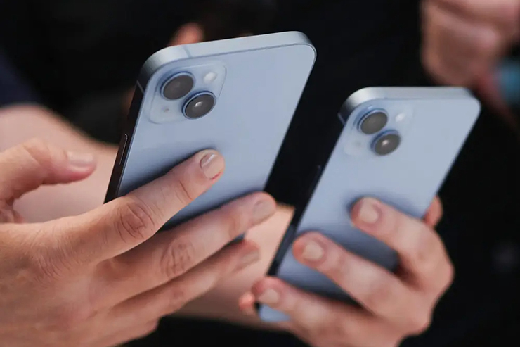 iphone 14 plus tro thanh tham hoa