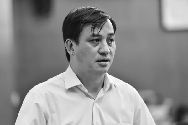 le hoa binh qua doi 1