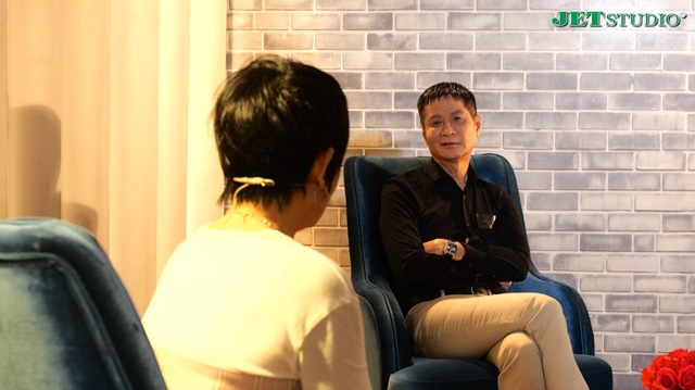 Người Thứ 3: Người đàn ông nuôi vợ lớn vợ bé, ngoài 70 vẫn ngoại tình